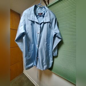 Womens hip length wind breaker in a size Medium